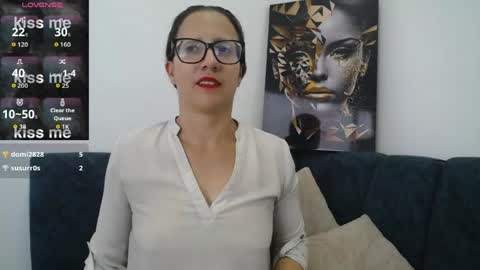 Sara   online show from 05-05-26, 07:55