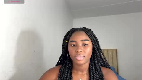 Snapshot of sara_muscle chatting on 10-13-25, 09:26 Sara online show from 10-13-25, 09:26