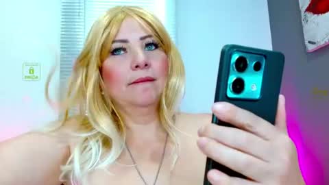 katiasupreme online show from 07-30-26, 07:02