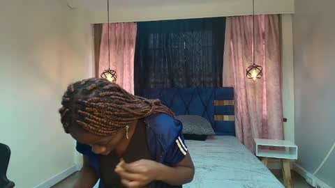 S A R A online show from 03-12-25, 07:38
