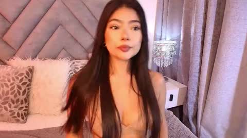 Snapshot of sara_owens7 chatting on 02-18-26, 01:45 sara_owens7 online show from 02-18-26, 01:45