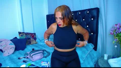 Sara Parker online show from 10-03-25, 01:02