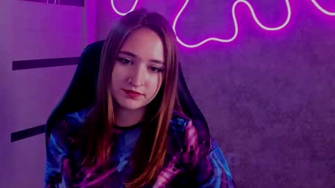 Snapshot of sara_rossse chatting on 10-03-25, 08:28 Sara online show from 10-03-25, 08:28