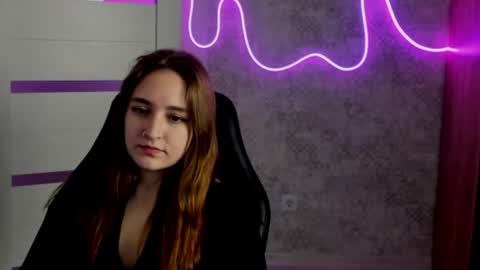 Sara online show from 03-25-26, 11:00