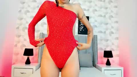 SARA SANTACRUZ online show from 02-24-26, 12:14