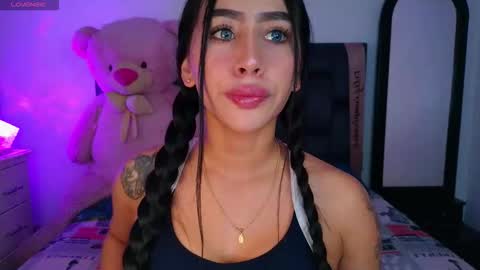 sara_stone03 online show from 03-15-26, 09:10