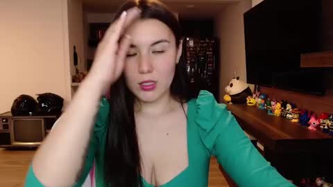 Snapshot of sara_sunrise_ chatting on 01-14-25, 05:12 Sara online show from 01-14-25, 05:12