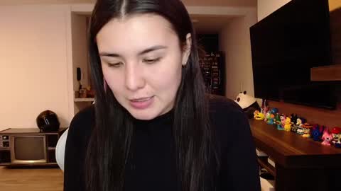 Snapshot of sara_sunrise_ chatting on 01-15-25, 07:23 Sara online show from 01-15-25, 07:23