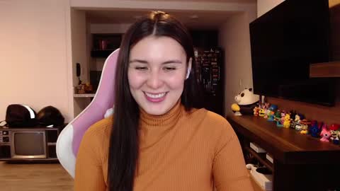 Snapshot of sara_sunrise_ chatting on 01-17-25, 05:51 Sara online show from 01-17-25, 05:51