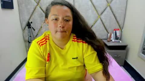 sara_thonson_ online show from 07-03-26, 06:58