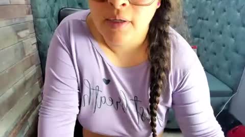 sara_thonson_ online show from 07-10-26, 05:01