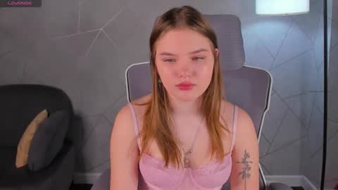 Sara online show from 03-03-26, 01:12