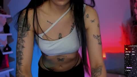 Sara online show from 10-21-25, 11:27