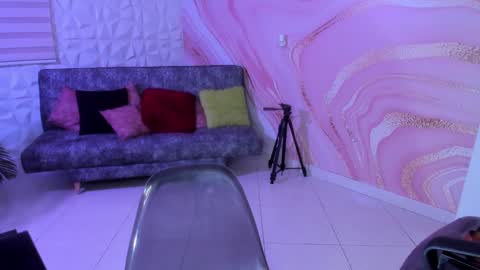 Sara online show from 12-11-24, 07:25