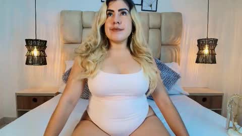 Snapshot of sarablonde_t chatting on 03-20-26, 07:08 sarablonde_t online show from 03-20-26, 07:08