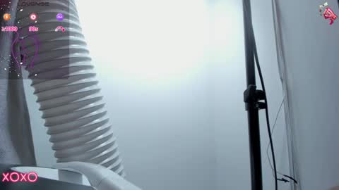 Snapshot of saraby_blandon chatting on 02-05-25, 10:08 online show from 02-05-25, 10:08