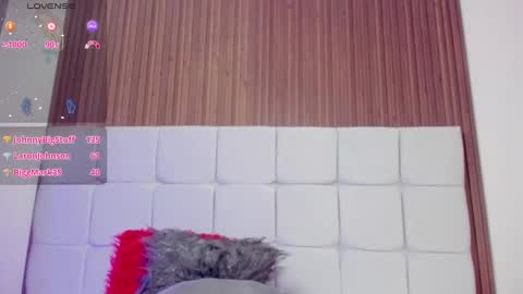 Snapshot of saraby_blandon chatting on 03-05-25, 04:35 online show from 03-05-25, 04:35