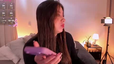 sara cavali online show from 07-25-26, 07:44