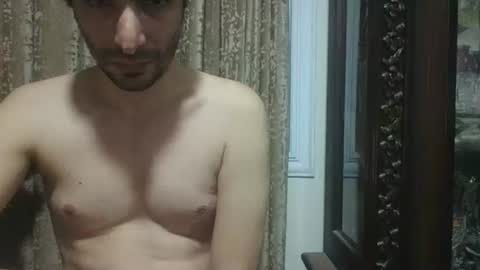 Snapshot of saraclit chatting on 03-27-26, 03:34 pass kika online show from 03-27-26, 03:34