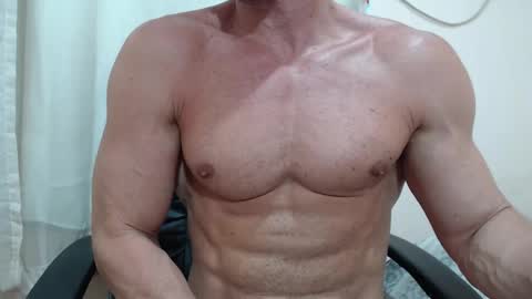 Snapshot of saradorj92 chatting on 11-25-25, 04:23 saradorj92 online show from 11-25-25, 04:23