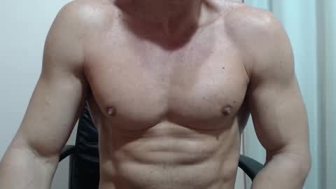 Snapshot of saradorj92 chatting on 02-24-26, 02:31 saradorj92 online show from 02-24-26, 02:31