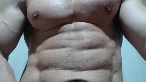 Snapshot of saradorj92 chatting on 05-16-26, 01:02 saradorj92 online show from 05-16-26, 01:02