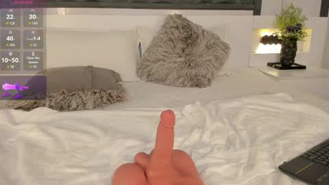  Sara Gomez  online show from 03-25-26, 02:01