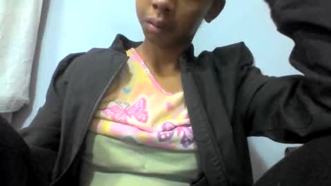 sarah146341 online show from 12-18-25, 04:29