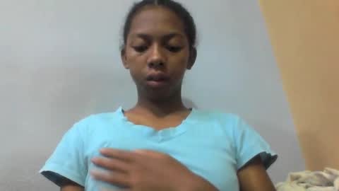 sarah146341 online show from 04-28-26, 03:33