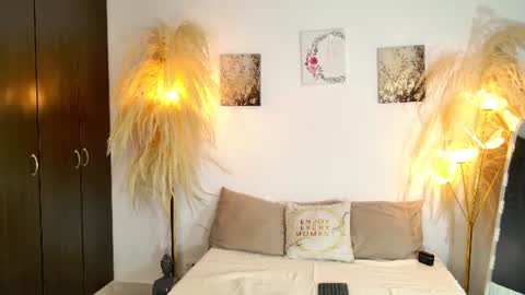 sarah  cinnamon online show from 07-21-26, 02:19