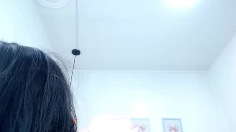 Snapshot of sarah__moon1 chatting on 01-13-26, 05:29 Sarah Moon online show from 01-13-26, 05:29