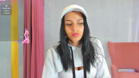 Sara online show from 09-10-25, 08:14