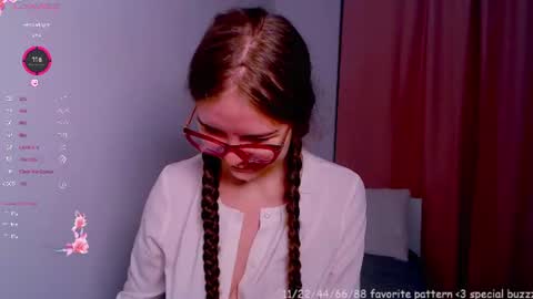 Sarah online show from 06-14-26, 05:26