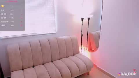 Snapshot of sarah_jacobbs chatting on 03-11-26, 01:06 online show from 03-11-26, 01:06