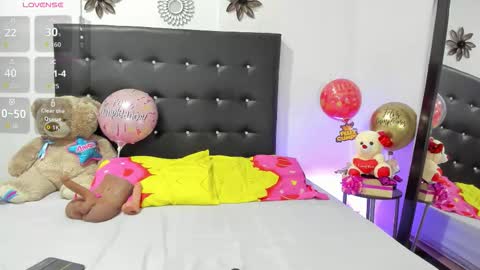 sarah_lowee online show from 02-22-26, 10:19