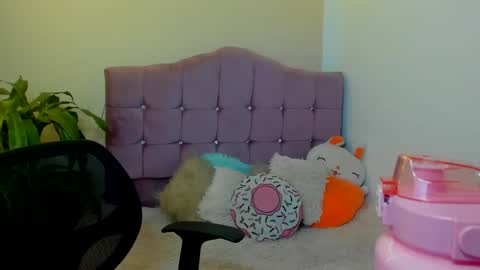 Sarah Ramirez online show from 12-16-24, 10:18