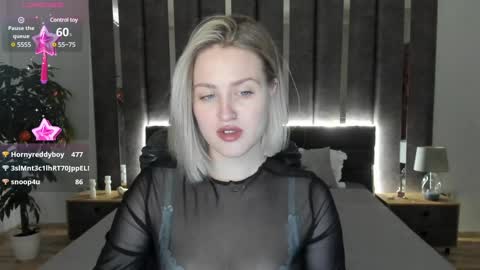 Snapshot of sarah_soul chatting on 12-18-24, 04:42 Sarah online show from 12-18-24, 04:42