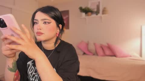   online show from 10-28-25, 05:11