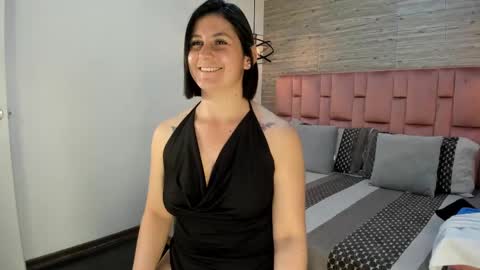 Sarah Deyvis online show from 02-21-25, 10:37