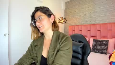 Sarah Deyvis online show from 09-09-25, 02:49