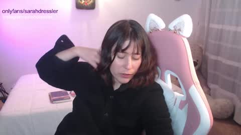Snapshot of sarahdressler chatting on 03-08-25, 03:17 sarahdressler online show from 03-08-25, 03:17