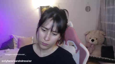 Snapshot of sarahdressler chatting on 09-16-25, 01:17 sarahdressler online show from 09-16-25, 01:17