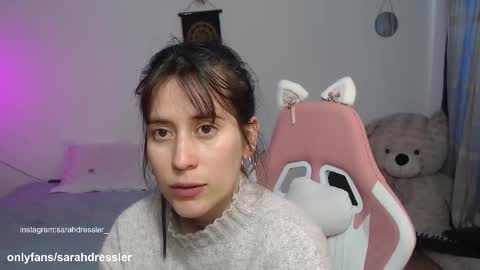 Snapshot of sarahdressler chatting on 10-15-25, 07:14 sarahdressler online show from 10-15-25, 07:14