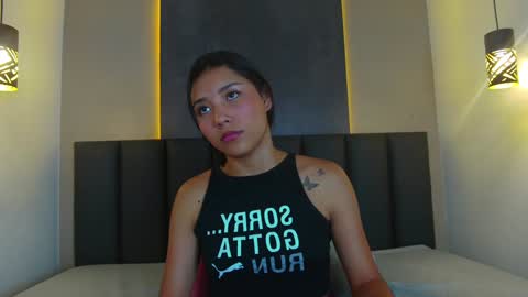 Sarah Evans online show from 01-17-25, 03:22