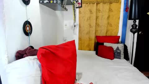 Snapshot of sarahjey chatting on 02-03-25, 06:45 SARAHJEY online show from 02-03-25, 06:45