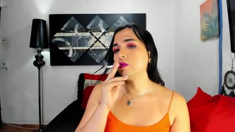 Snapshot of sarahjey chatting on 02-22-25, 01:55 SARAHJEY online show from 02-22-25, 01:55