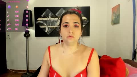 Snapshot of sarahjey chatting on 03-06-25, 01:05 SARAHJEY online show from 03-06-25, 01:05