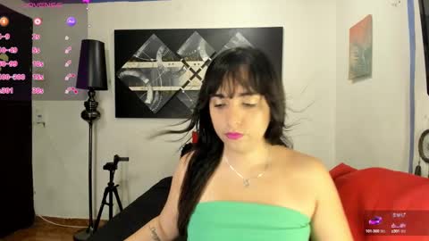 Snapshot of sarahjey chatting on 03-11-25, 11:48 SARAHJEY online show from 03-11-25, 11:48