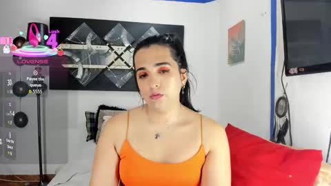 Snapshot of sarahjey chatting on 09-09-25, 12:54 SARAHJEY online show from 09-09-25, 12:54
