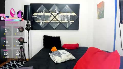  SARAHJEY     online show from 01-08-26, 12:35